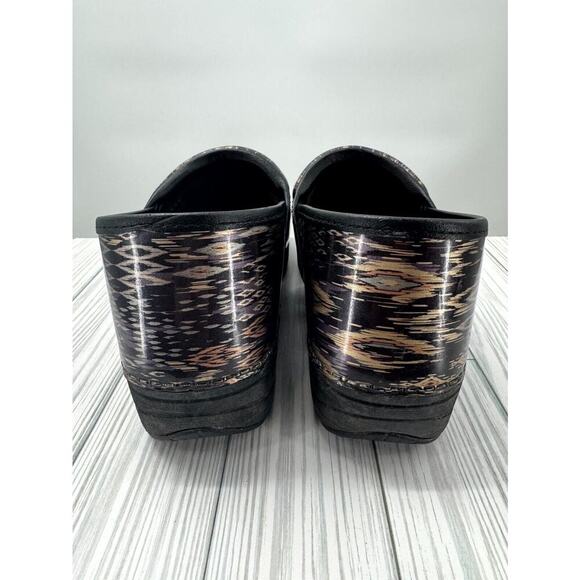 Dansko Xp 2.0 Women's US 11.5-12 Clogs Purple Brown Aztec Leather Slip-On Shoes - Picture 7 of 11